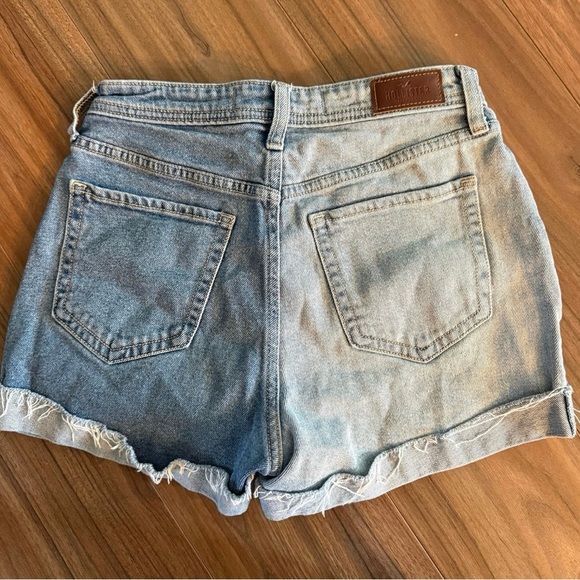 Hollister Light Blue Jean Shorts - Picture 2 of 3